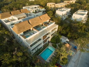 Attha, Aldea Zama Tulum